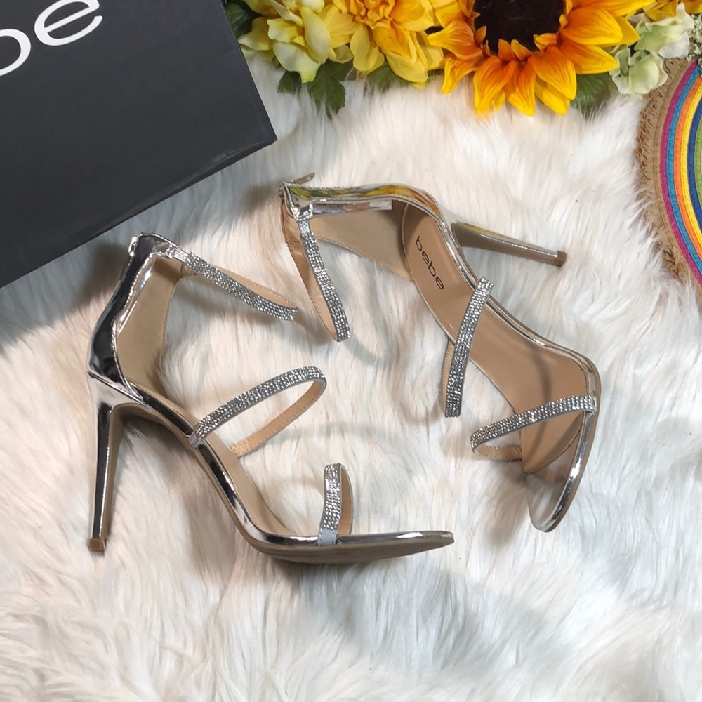 *SOLD*Bebe Women's Janae Dress Sandals 10